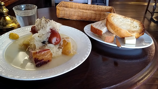 〒248-0016 神奈川県鎌倉市長谷２丁目１３−４７