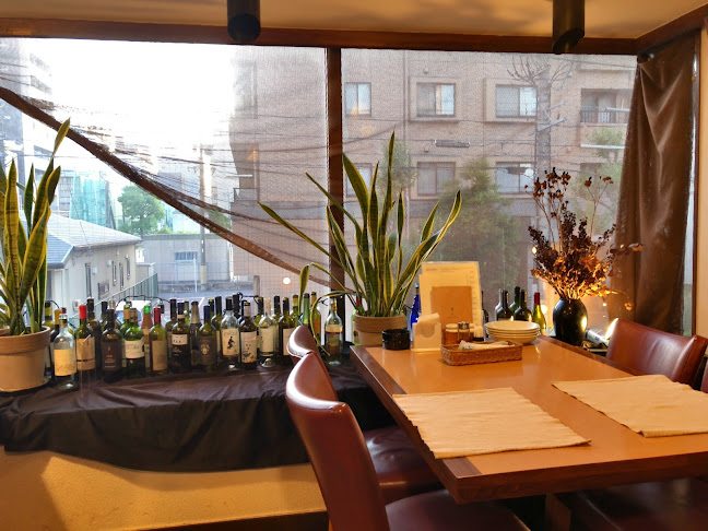 タベルナ３３５