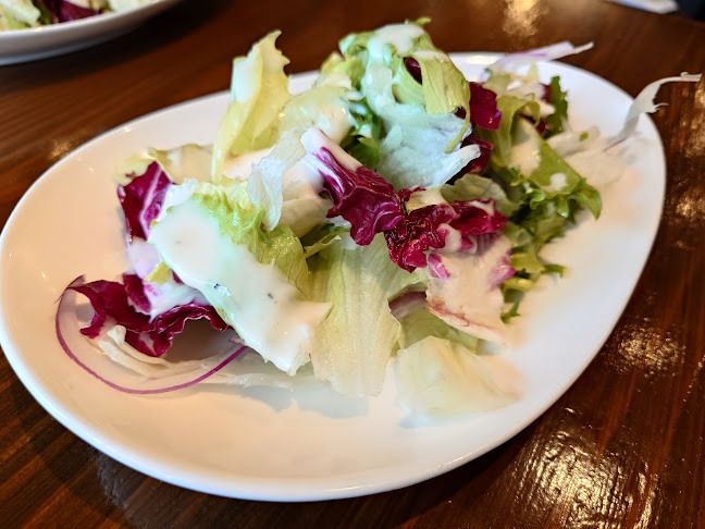 〒900-0006 沖縄県那覇市おもろまち４丁目１９−２７ ハレ・スプラウト １階