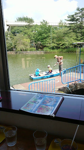 Opinii despre カフェ・ハーモニー în 千葉市 - 飲食業