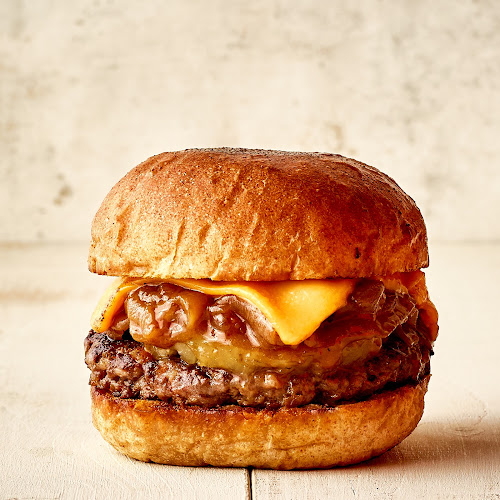 Opinii despre BRISKSTAND UMEDA în 大阪市 - 飲食業