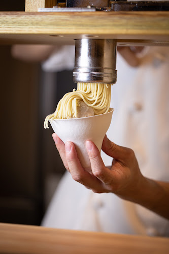 Comentarii opinii despre 金沢近江町市場おさつスイーツ工房 おいも家