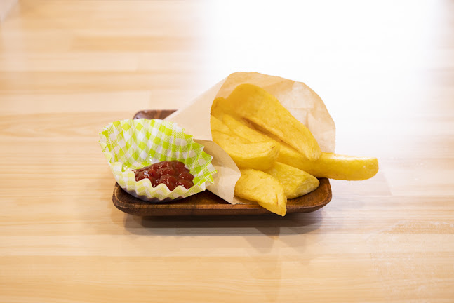 〒657-0864 兵庫県神戸市灘区新在家南町４丁目９−１７