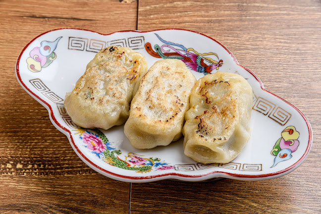揚げたて串揚げと焼き鳥 大衆串横丁てっちゃん キラリス函館駅前店 - 飲食業