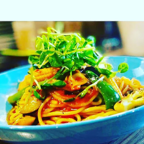 イタリアンバルAvanti - 飲食業