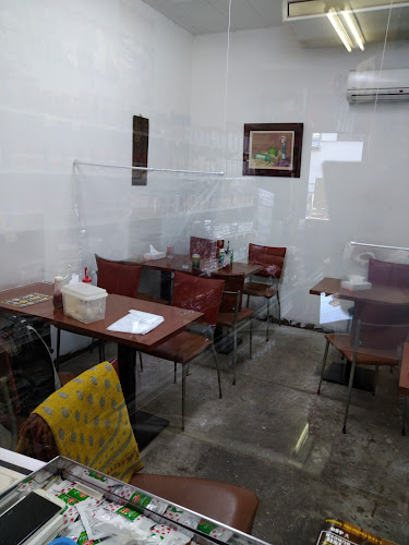 シャーハラールフーズ 一ノ割店 - 飲食業