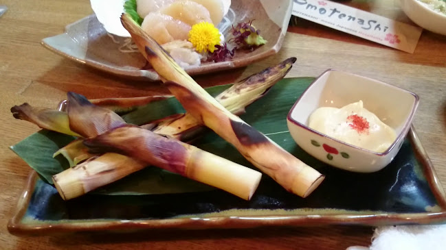 〒030-0802 青森県青森市本町２丁目４−２