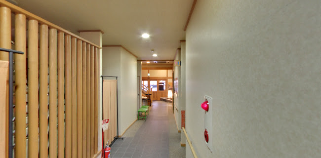 町の寿司 - 飲食業