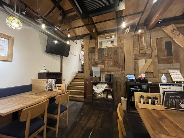 〒210-0006 神奈川県川崎市川崎区砂子２ 3-1 2F