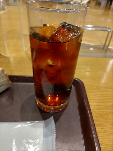 〒110-0005 東京都台東区上野７丁目１−１ JR 上野駅 構内