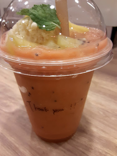 Comentarii opinii despre 発酵ジュースバー きろろぽっくる