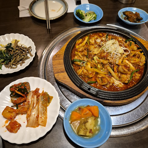 Comentarii opinii despre 百濟 仲田本店