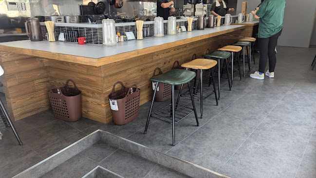 〒553-0006 大阪府大阪市福島区吉野１丁目１９−１０