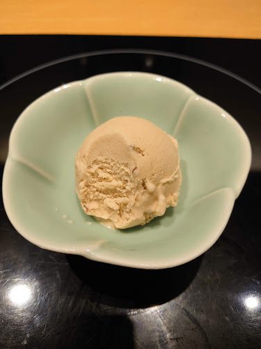 〒491-0023 愛知県一宮市赤見１丁目１−１