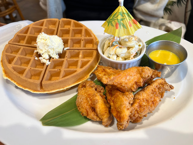 〒261-0024 千葉県千葉市美浜区豊砂１−６