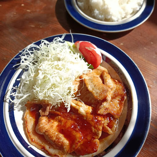 Opinii despre ミッシェルズハース în 越谷市 - 飲食業