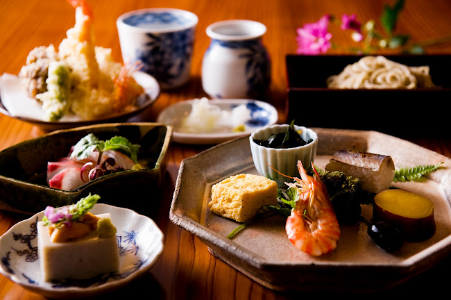 〒330-0071 埼玉県さいたま市浦和区上木崎１丁目１１−１２