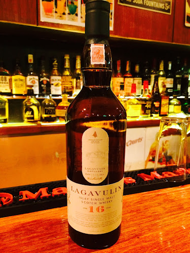 Bar Basement(バー ベースメント) - 飲食業