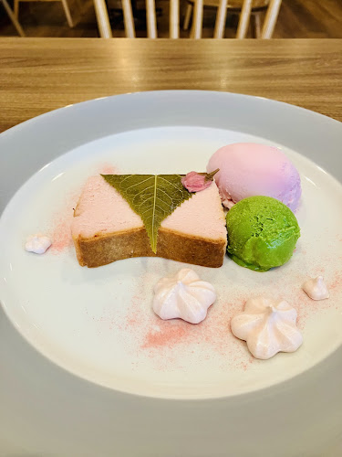 〒530-0043 大阪府大阪市北区天満１丁目１５−５