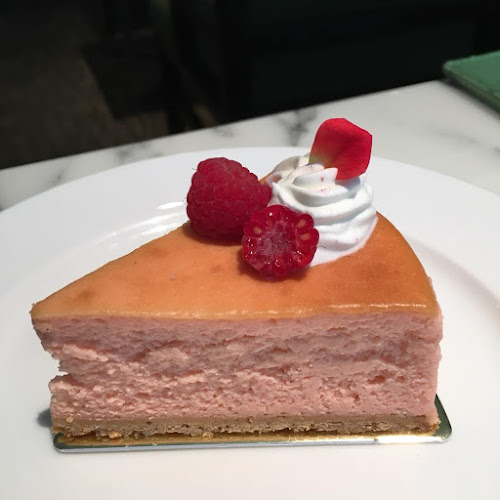 〒542-0086 大阪府大阪市中央区西心斎橋１丁目３−３ ホテル日航大阪 2F