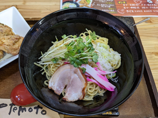 Comentarii opinii despre 本気食堂