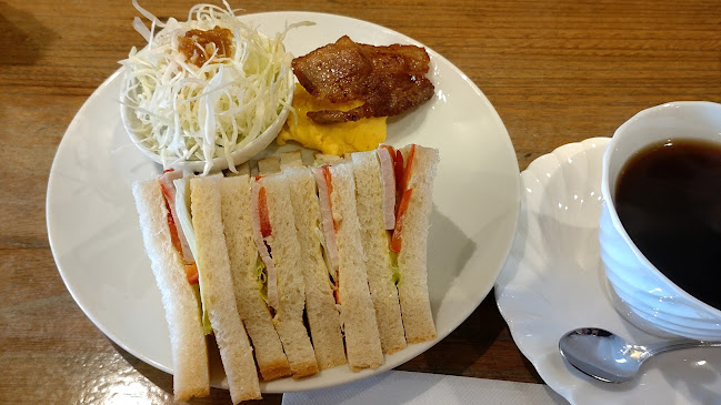 Opinii despre 楓珈琲 în 名古屋市 - 飲食業