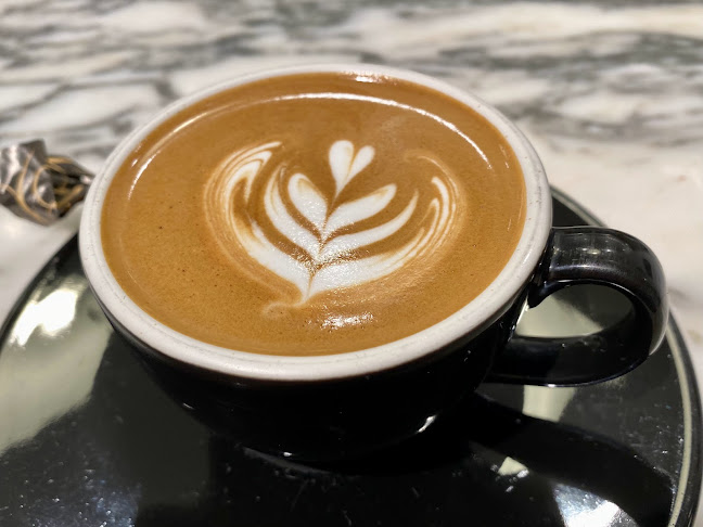 Opinii despre DEAN & DELUCA アトレ川崎 în 川崎市 - 飲食業