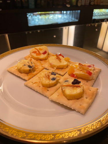 〒850-0057 長崎県長崎市大黒町１４−５