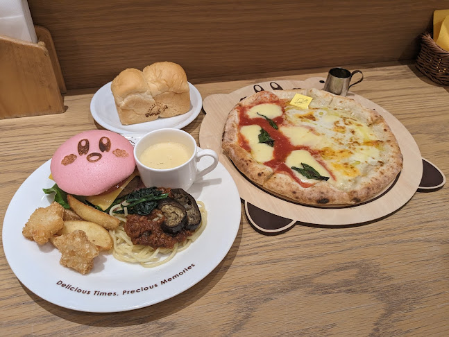 Comentarii opinii despre カービィカフェ TOKYO