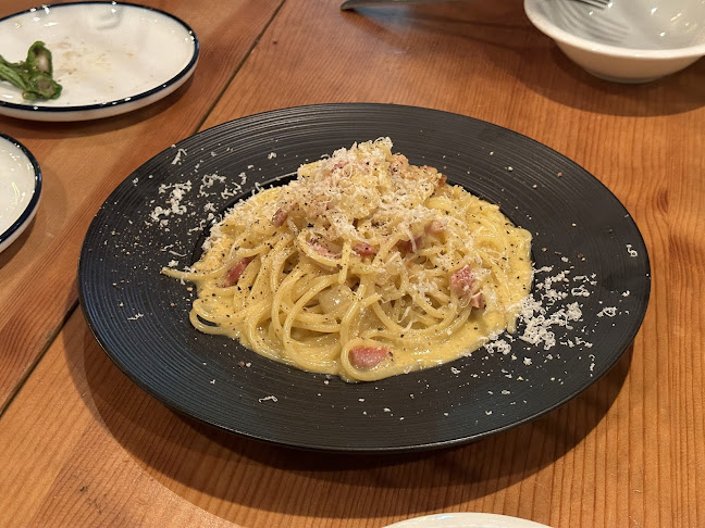 〒031-0032 青森県八戸市三日町３８−１