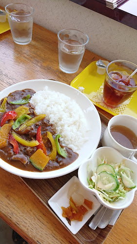 Opinii despre カフェ・ハーモニー în 千葉市 - 飲食業