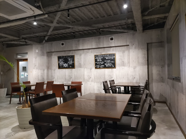 SATHI KITCHEN - 飲食業