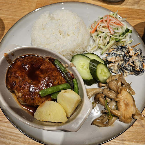 Opinii despre Cafe de F în 横浜市 - 飲食業