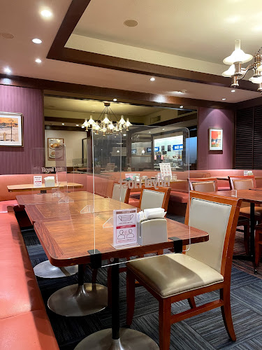 〒187-0042 東京都小平市仲町４０２