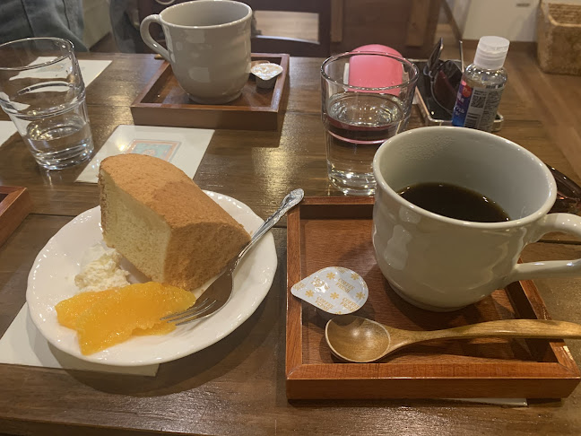 Music House Duck (CDショップ・喫茶店)