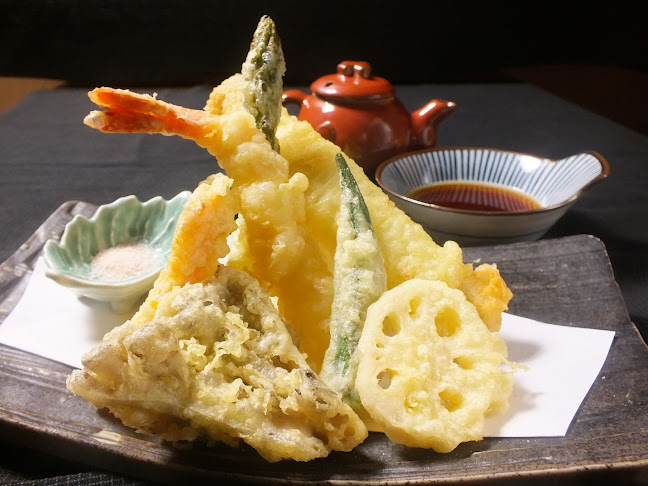 〒380-0824 長野県長野市南石堂町１４２２−４