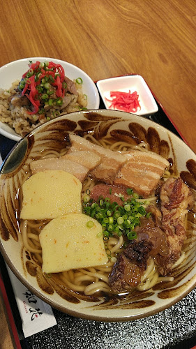 琉球そば 知花 - 前橋市