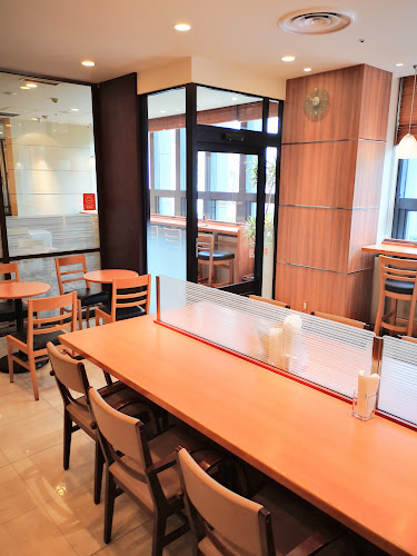 Comentarii opinii despre ドトールコーヒーショップ 千葉県庁前駅前店