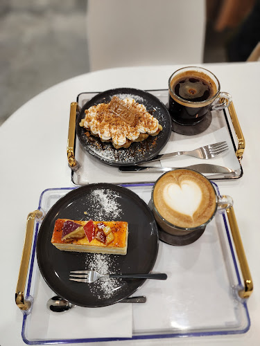 Opinii despre cafe G.Ray (カフェ グレイ) în 大阪市 - 飲食業