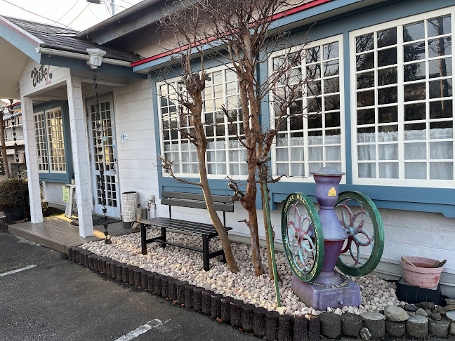 〒418-0064 静岡県富士宮市元城町１０−１５