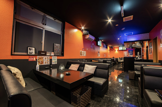 CASUALBAR BUZZ (カジュアルバーバズ) - 飲食業