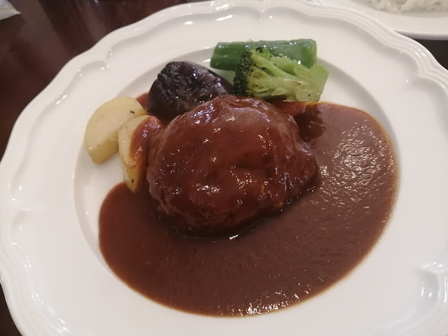 〒880-0034 宮崎県宮崎市矢の先町３８−２