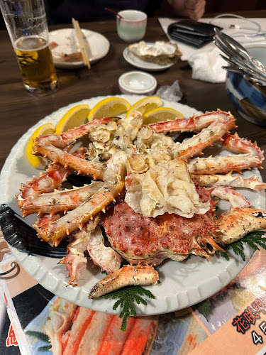 〒040-0063 北海道函館市若松町１１−８