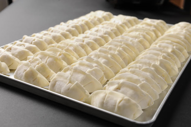 Comentarii opinii despre お持ち帰り専門店 餃子の村長