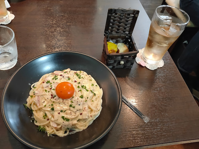 Opinii despre passeggiare パッセジャーレ în 神戸市 - 飲食業