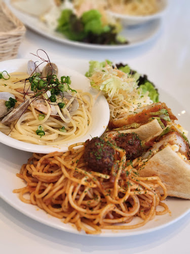 ルネ珈琲店 - 飲食業