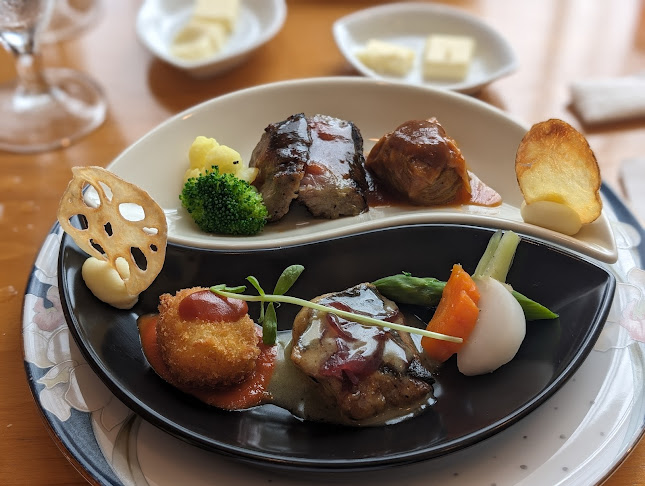 〒294-0017 千葉県館山市南条２３８−１