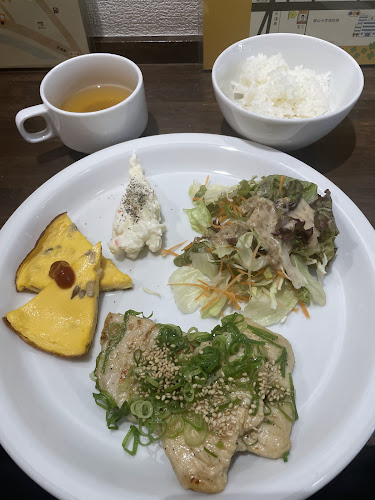 〒700-0914 岡山県岡山市北区鹿田町１丁目６−１７