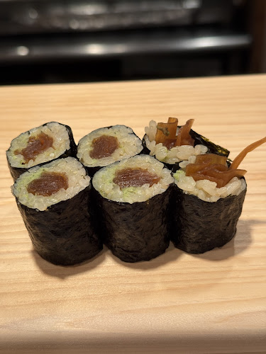 〒650-0004 兵庫県神戸市中央区中山手通１丁目６−２２ 宮ビル 1F