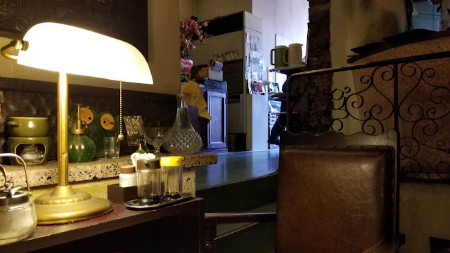 〒730-0853 広島県広島市中区堺町１丁目５−１５